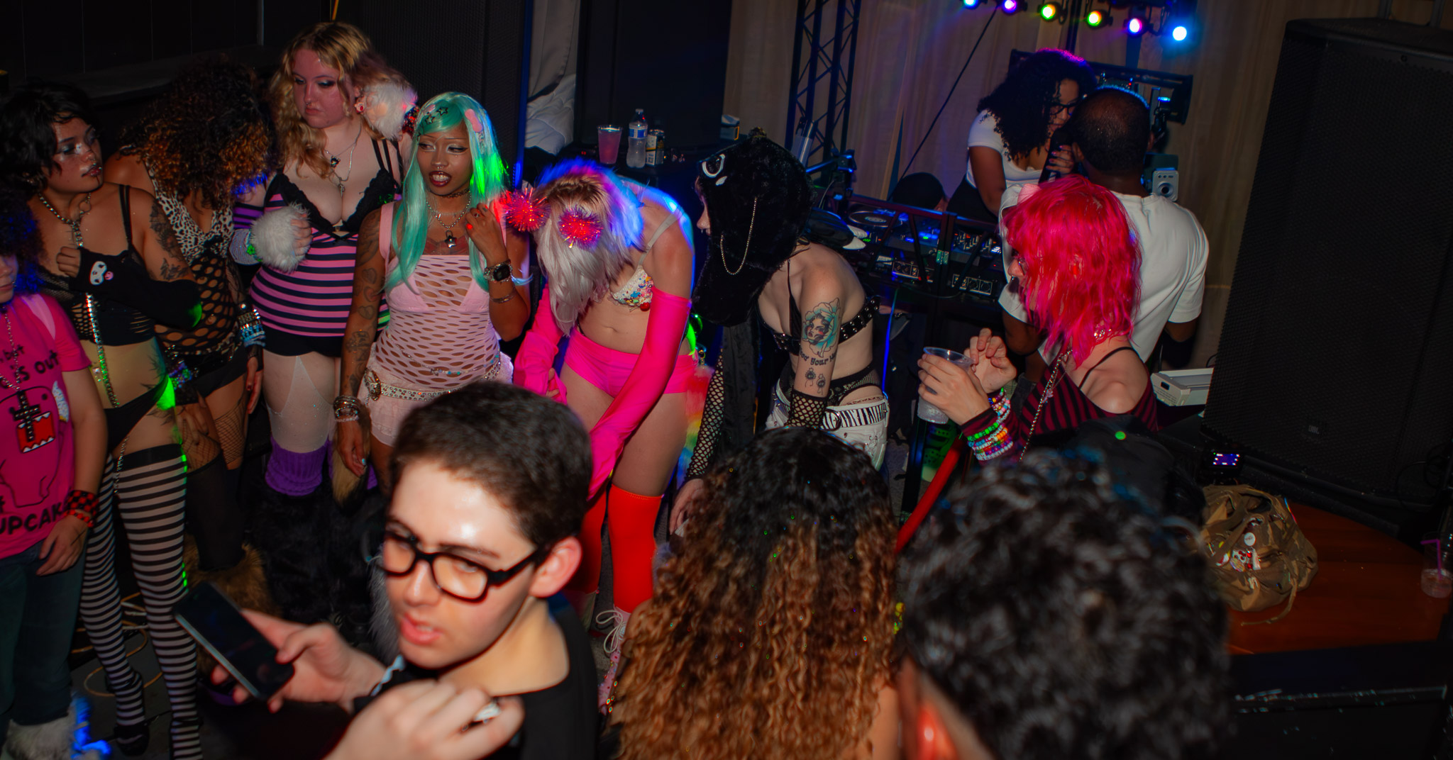 Chronically Online dance floor photo by Jay Snaps